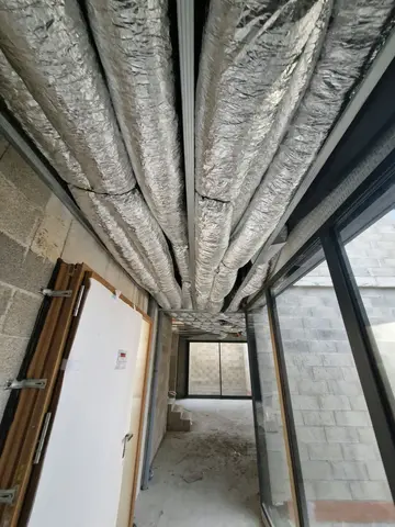 Climatisation gainable en combles — chantier KP Énergie à Perpignan (photo 3)